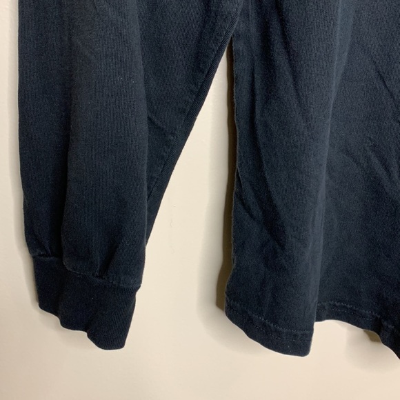 Duck CO | Black Comfortably Worn High V Neck TEXAS Long Sleeve Shirt | Represent - Picture 5 of 8